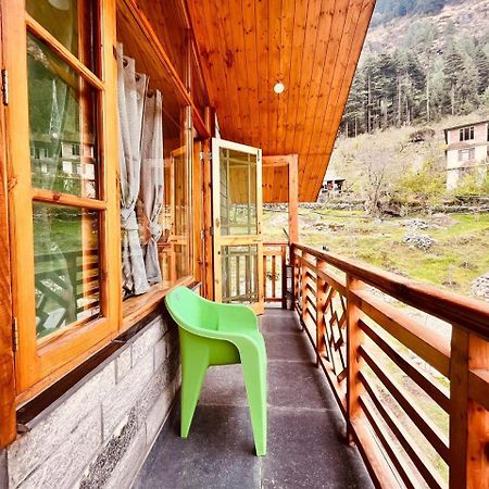 Отель The Rohtang Chalet Манали Экстерьер фото